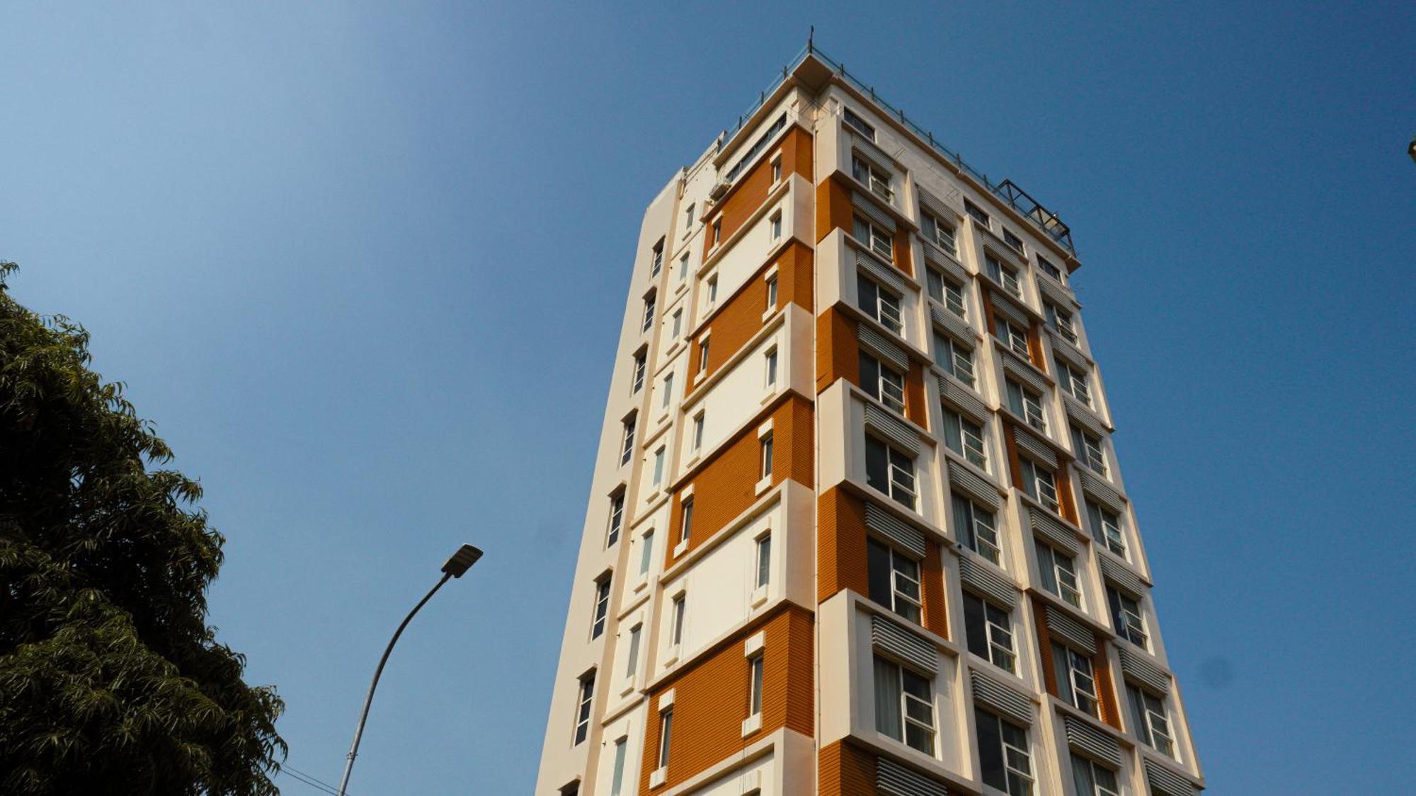 The Hotel Nova Мандалей Екстериор снимка